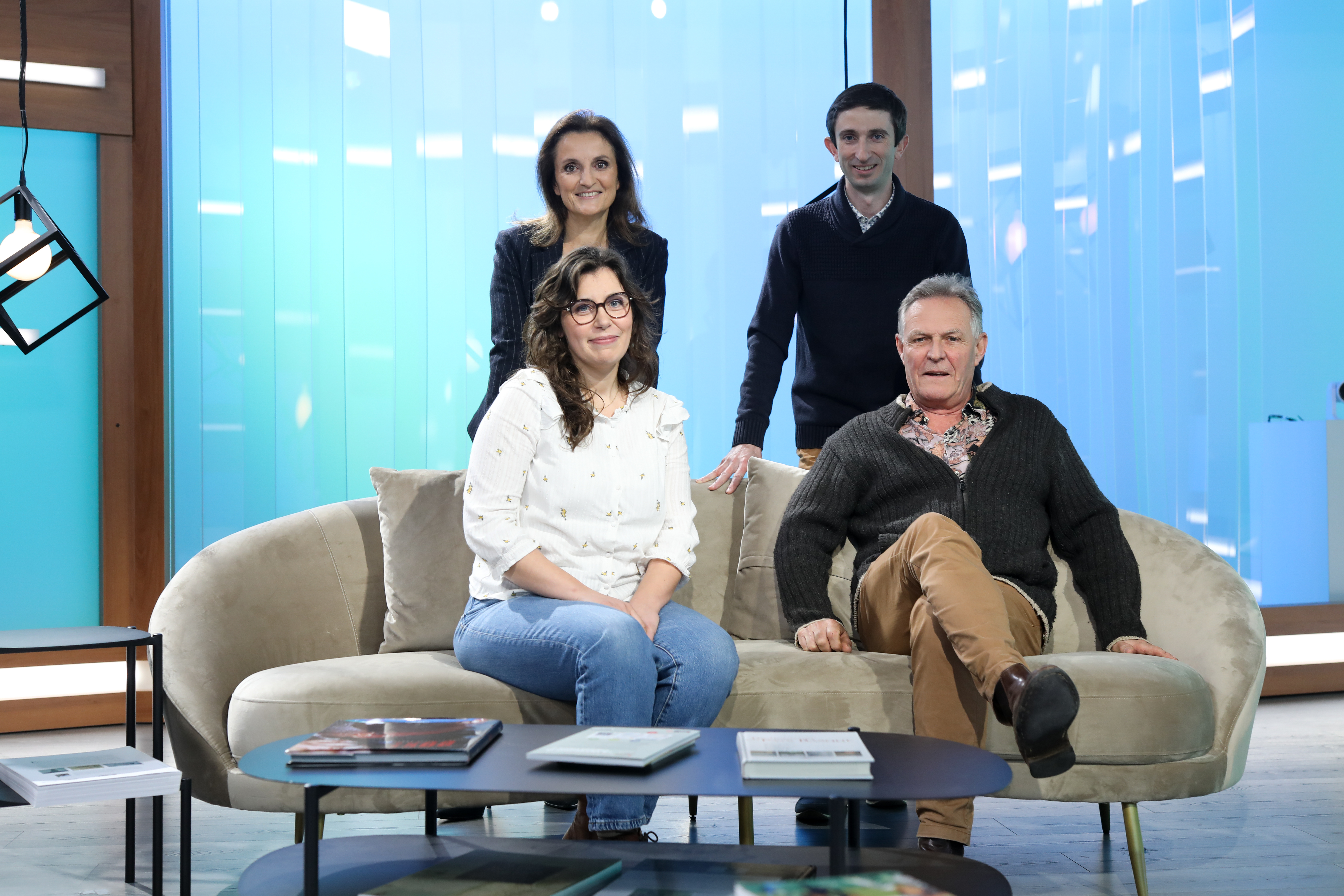 Sandrine Valero et ses invités pour Débadoc Jeunes agriculteurs, nouvelles agricultures