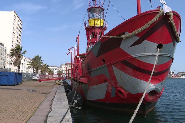 Bateau-phare - Sète