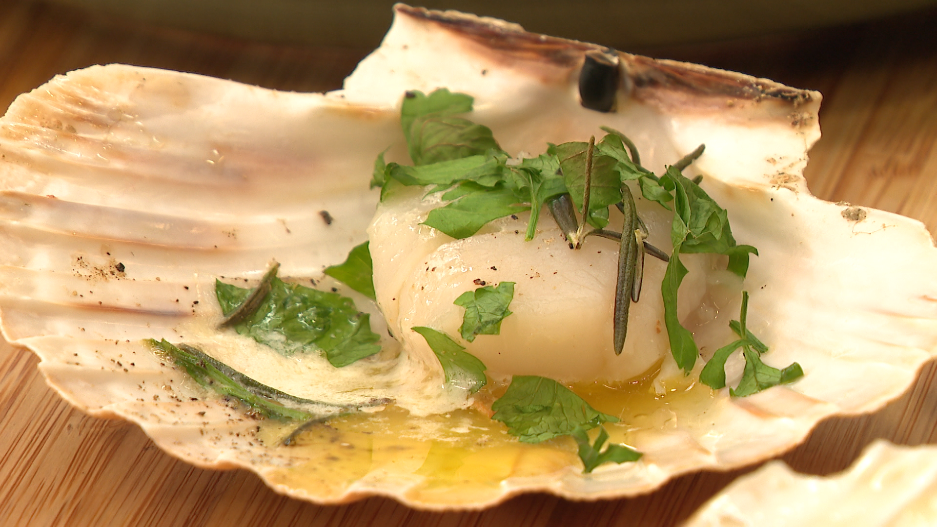 Coquilles Saint-Jacques au beurre et au champagne