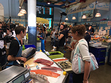 France au marche de St Jean de Luz