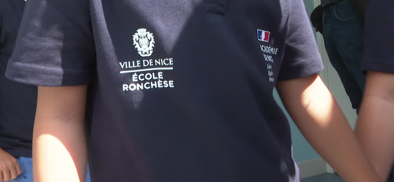 polo avec logo