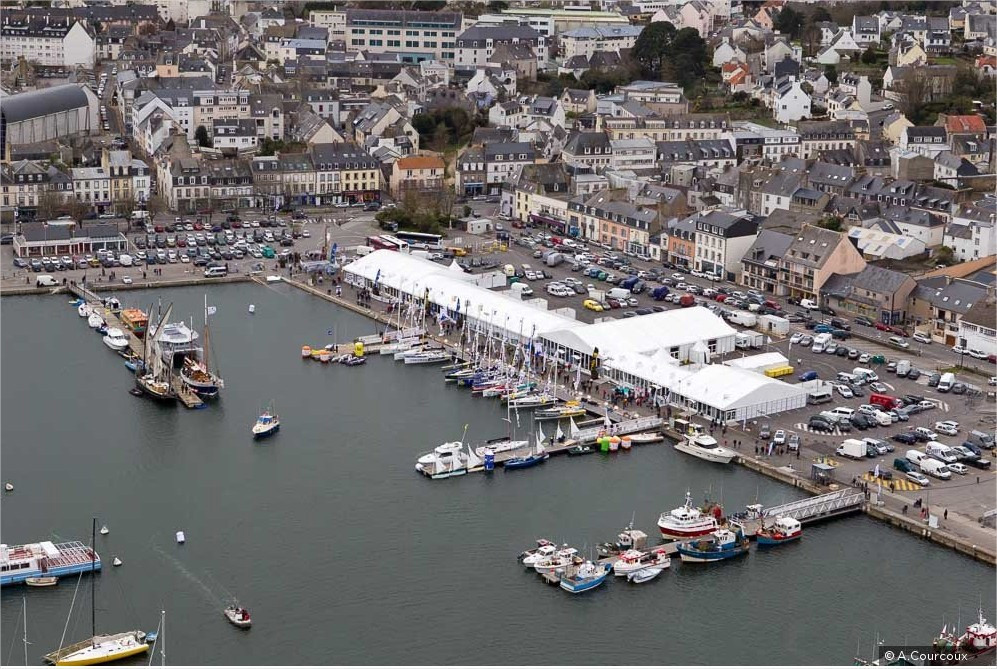 Le village de la transat vue du ciel (©Alexis Courcoux).