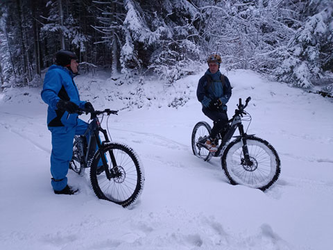 vtt dans la neige