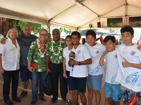 Walles Kotra et Gérald Prufer avec le Club Média