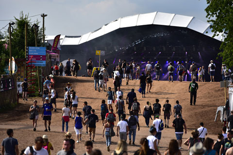 Festivaliers aux Eurocks