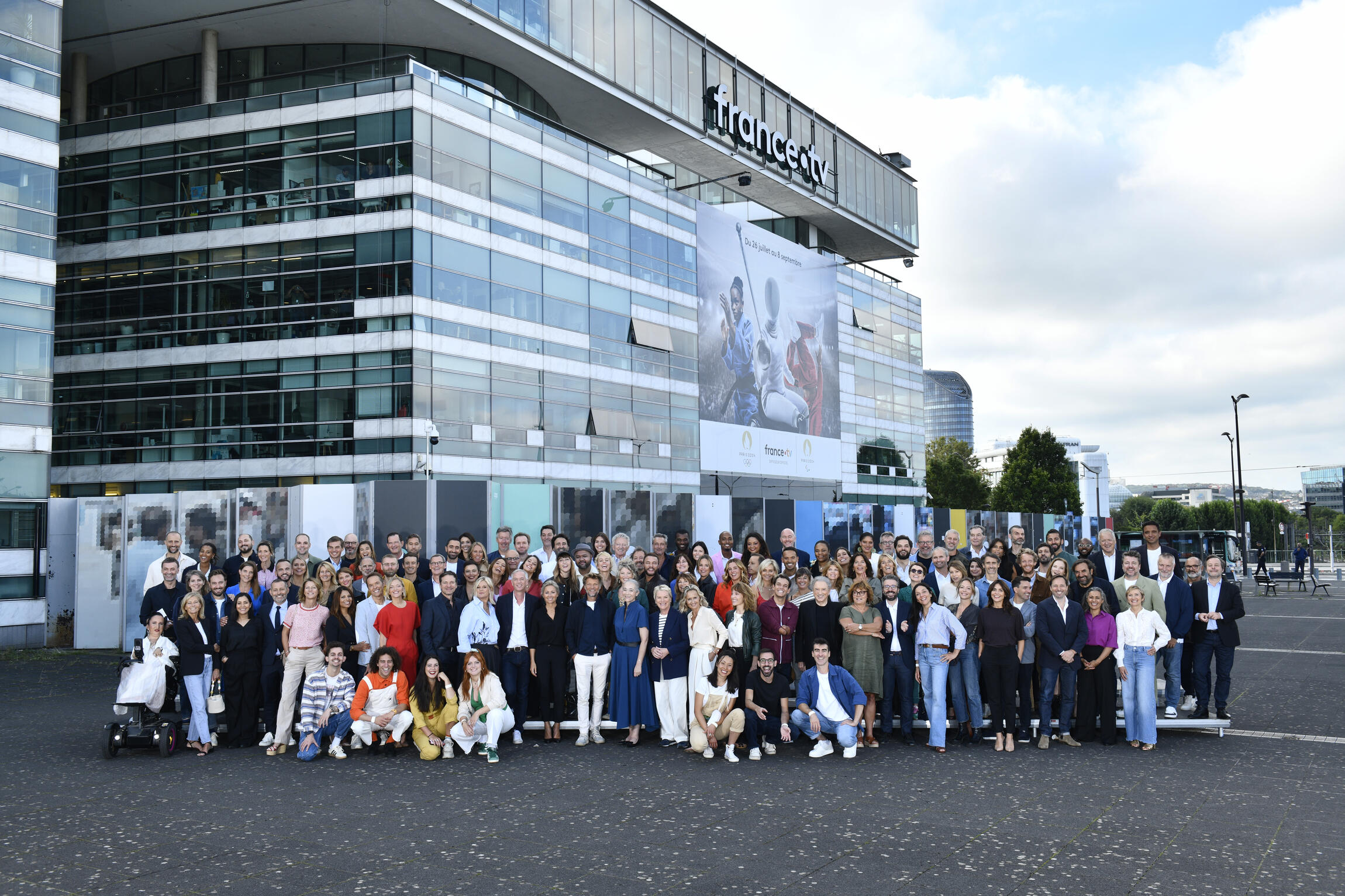 photo de tous les animateurs, acteurs rentrée 2024