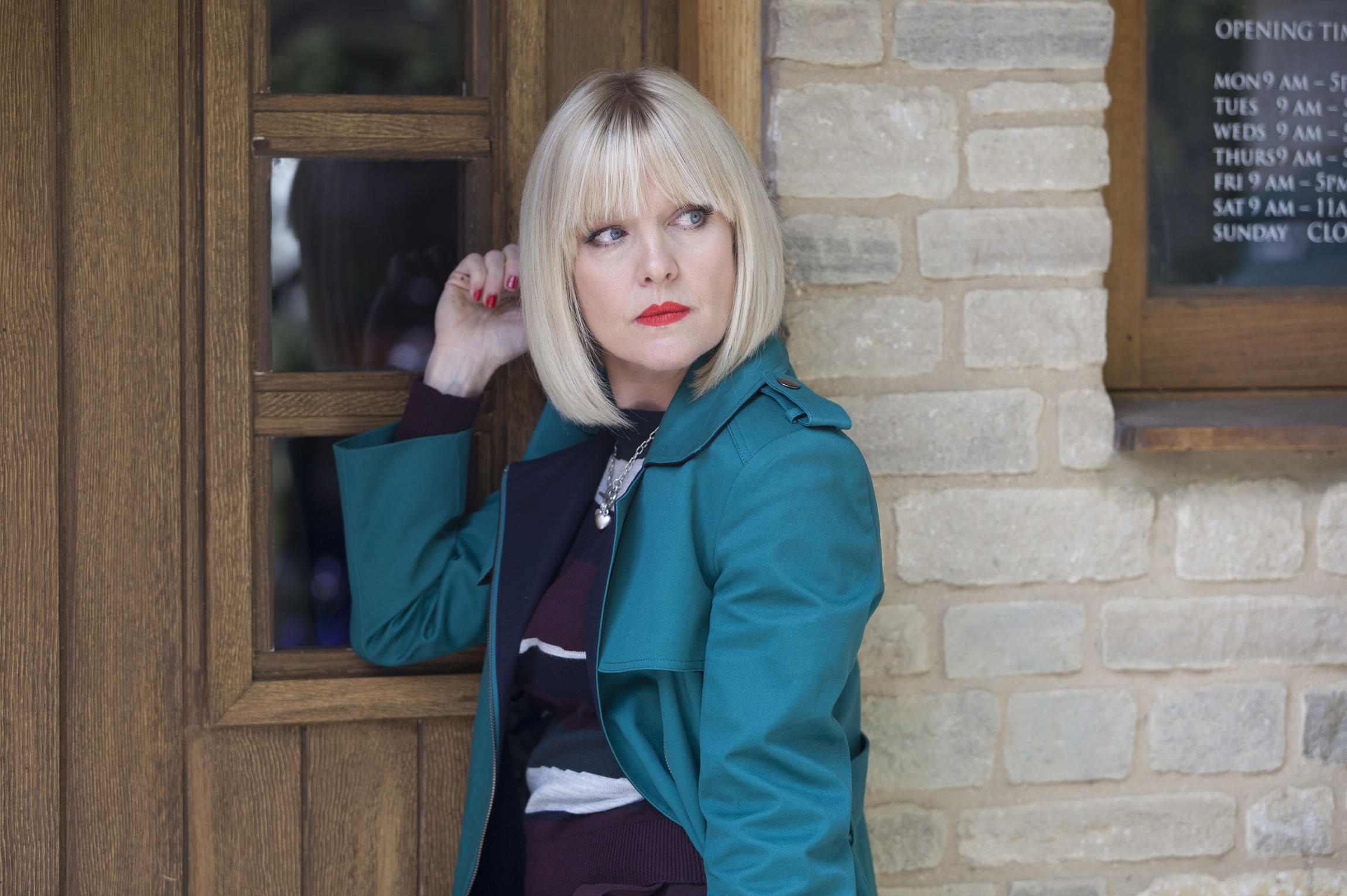 Ashley JENSEN (Agatha Raisin)