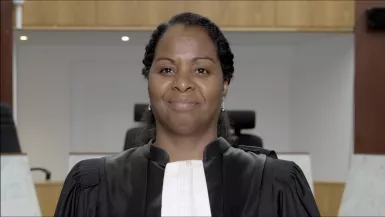 Femmes kanak, les pionnières