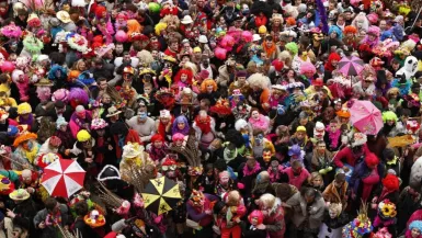 FOULE AU CARNAVAL DE DUNKERQUE