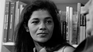 Jacqueline Manicom : une voix pour les femmes