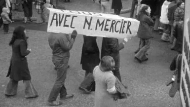 UN BAISER, UN TRACT ET TOUT CRAQUE