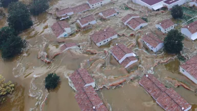 le visuel est une évocation et non une photo d'époque !!!