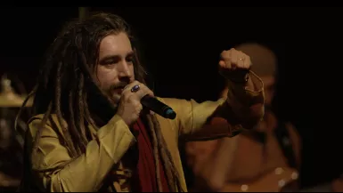 ©Derives productions