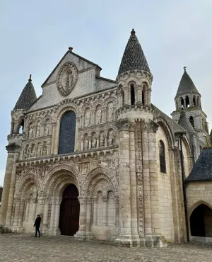 Le temps d'un détour à Poitiers, Notre Dame la Grande 