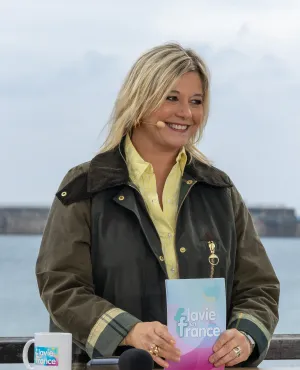 Flavie en France aux Sables d'Olonne