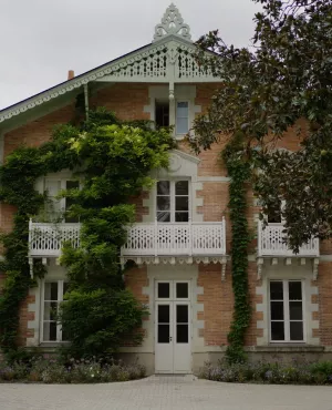 Jardin Public_Bâtiment de la direction Jardin Public_Bâtiment de la direction