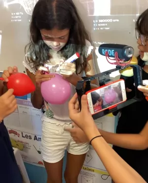 Kid reporters ep3 Systeme solaire Univers astrophysicien4.png