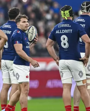 Rugby : Tournoi des Six Nations 2025 Tournoi des Six Nations 2025 : L'équipe de France débutera le tournoi le vendredi 31 janvier face au Pays de Galles qu'elle a battu lors des 5 dernières rencontres et c'est en direct sur Réunion la 1ère