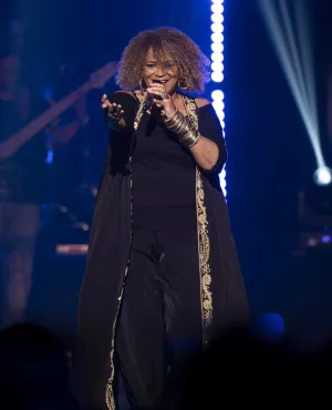 JOCELYNE BEROARD AUX FOLIES BERGERES