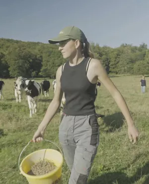 FEMMES DE LA TERRE 
