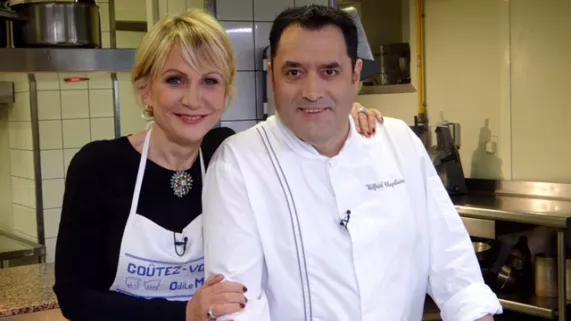 Goûtez-voir à l'Hôtel Radio Goûtez-voir à l'Hôtel Radio