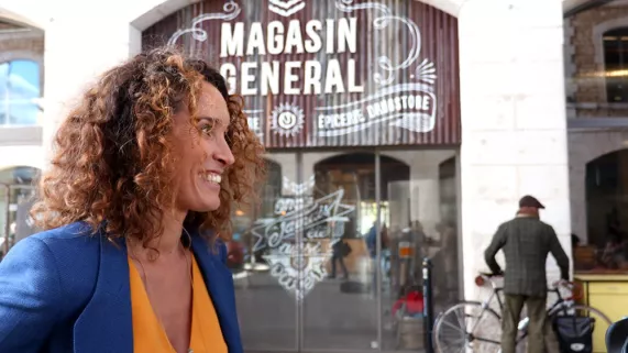 Marie-Sophie Lacarrau nous fait découvrir dans cette nouvelle émission les secrets du marché du bien-être