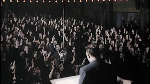 © Cinétévé LE FRONT POPULAIRE - À NOUS LA VIE !