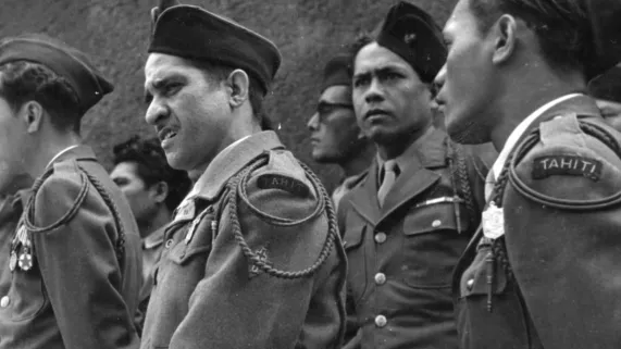 Aux armes Tahitiens 