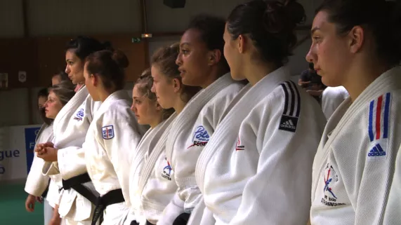 Les demoiselles du tatami