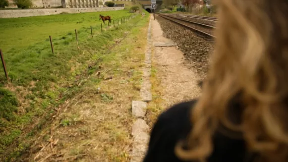 Et puis nous sortirons revoir les étoiles - © La Voie Lactée