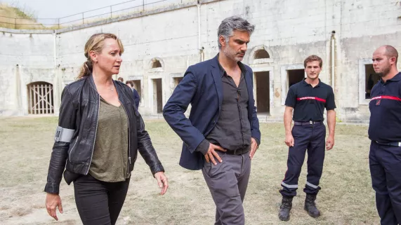 © Pierre PLANCHENAULT / Flach Film Production LES MYSTERES DE L'ILE