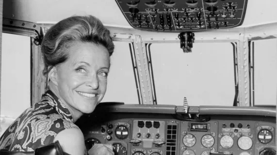 Jacqueline Auriol