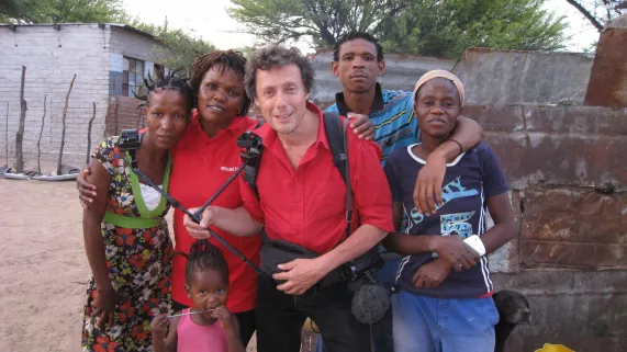 © Antoine de Maximy / Bonne Pioche J'IRAI DORMIR CHEZ VOUS