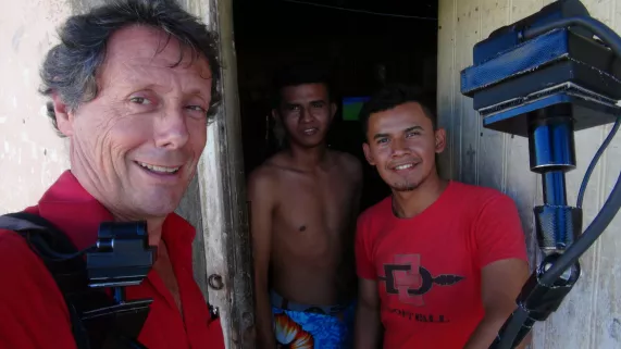 © Bonne Pioche J'IRAI DORMIR CHEZ VOUS