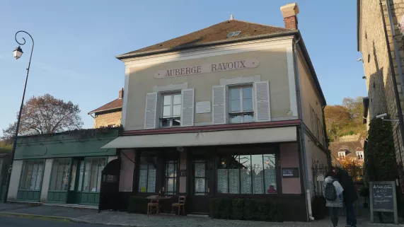 UNE MAISON UN ARTISTE