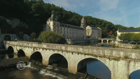 LES 100 LIEUX QUE VOUS DEVEZ VOIR