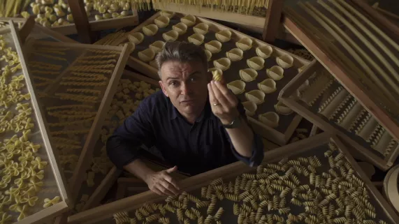 L'ITALIE PASSE À TABLE