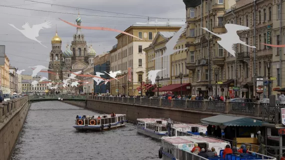 DES TRAINS PAS COMME LES AUTRES