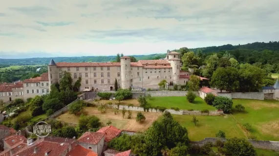 LES 100 LIEUX QU'IL FAUT VOIR