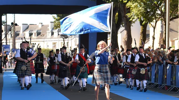 © MICHEL RENAC SOIRÉE SPÉCIALE DU FESTIVAL INTERCELTIQUE DE LORIENT