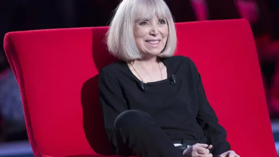 France 3 rend hommage à l'immense actrice et réalisatrice Mireille Darc France 3 rend hommage à l'immense actrice et réalisatrice Mireille Darc