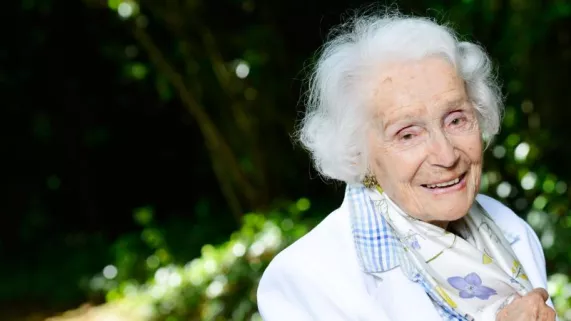 gisele casadesus gisele casadesus