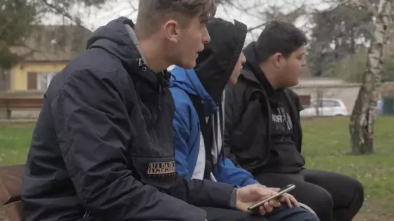 Mehdi, Wissam, Isabelle et les autres - Chroniques d'un quartier