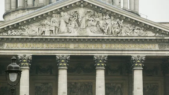 Façade du  Panthéon Façade du  Panthéon