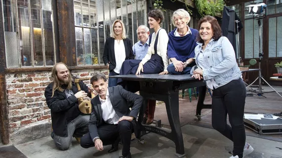 Qui prendra la suite ?  Qui prendra la suite ?