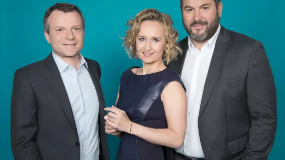 CAROLINE ROUX, BRUCE TOUSSAINT ET AXEL DE TARLÉ