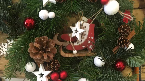 ©Hanami Couronne de Noël