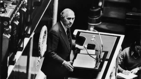 Lucien Neuwirth 