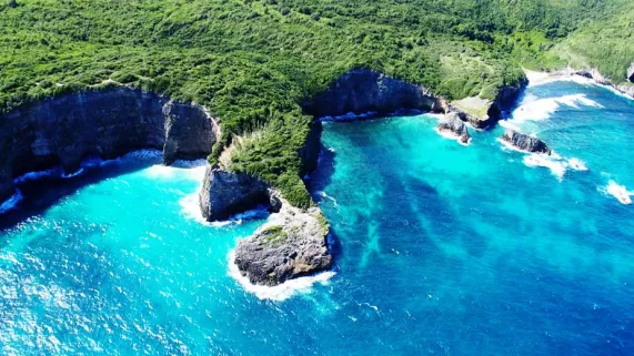 Les sentiers de l'espoir : Marie-Galante