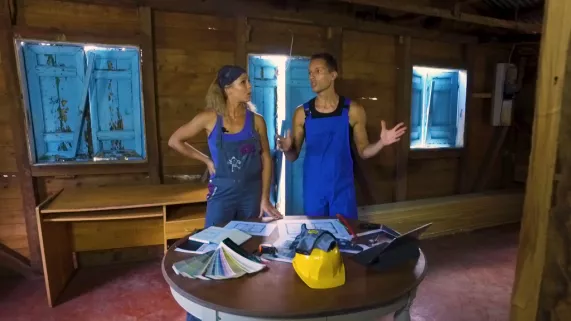 DE L'OR SOUS LA TOLE - NOUVEAUTE SUR REUNION 1ERE TV